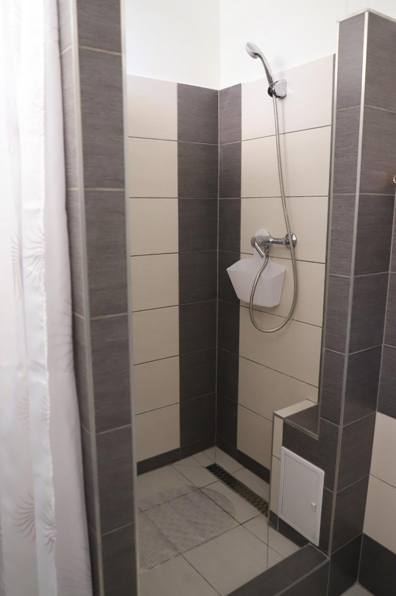 Ueveghid Apartman Satoraljaujhely Exterior photo